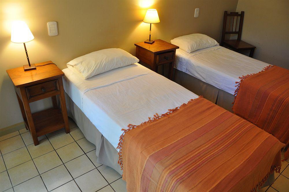 Iguazu Inn Hostel プエルト・イグアス エクステリア 写真