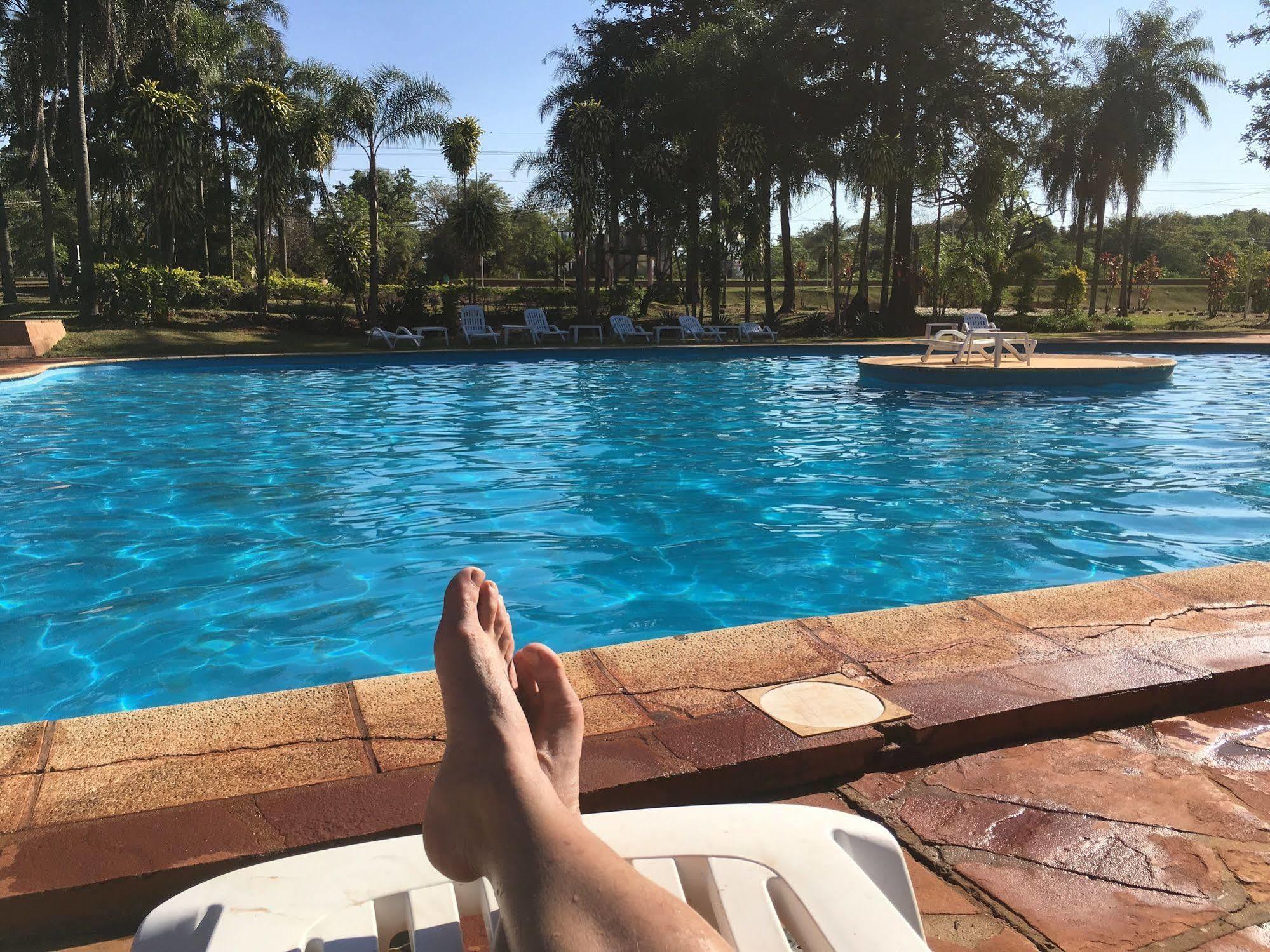 Iguazu Inn Hostel プエルト・イグアス エクステリア 写真
